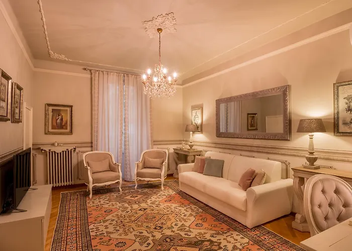 Domus - Incantevole Residenza Difronte A Casa Giulietta * Verona