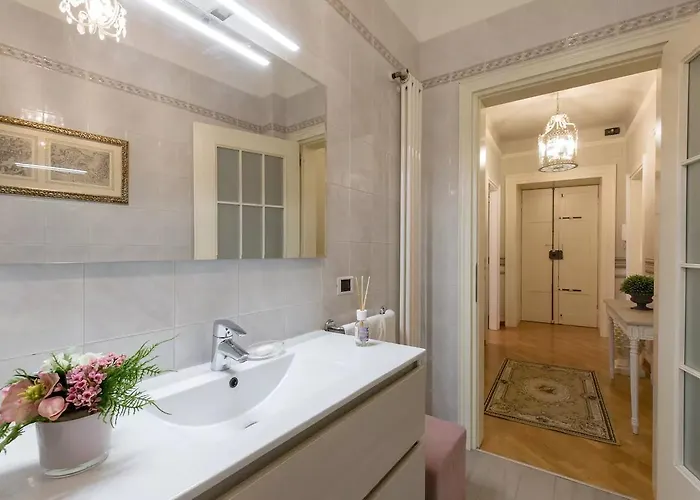 Domus - Incantevole Residenza Difronte A Casa Giulietta Lägenhet