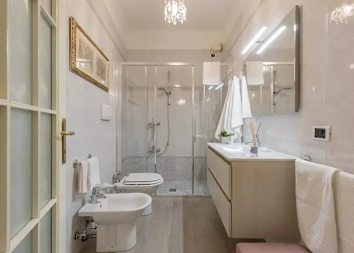 Domus - Incantevole Residenza Difronte A Casa Giulietta Lägenhet