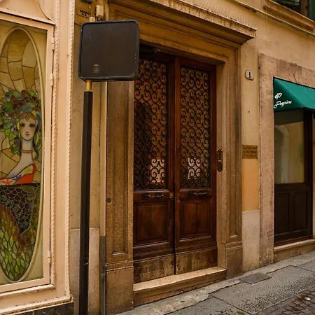 Domus - Incantevole Residenza Difronte A Casa Giulietta Apartment Verona