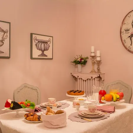Domus - Incantevole Residenza Difronte A Casa Giulietta Verona